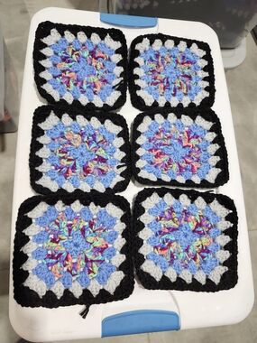 Handmade Crochet Granny Squares - Multicolor Center Blue, Gray & Black 6pc #7/8